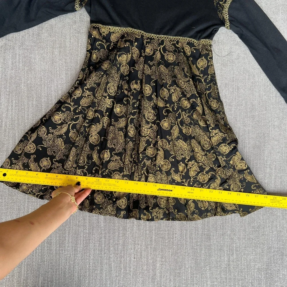 Girls Fit & Flare Dress 10 Black Gold Paisley Long Sleeve Back Zip Party Holiday